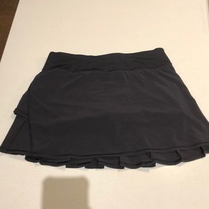 Never Worn black lululemon skirt - size 6